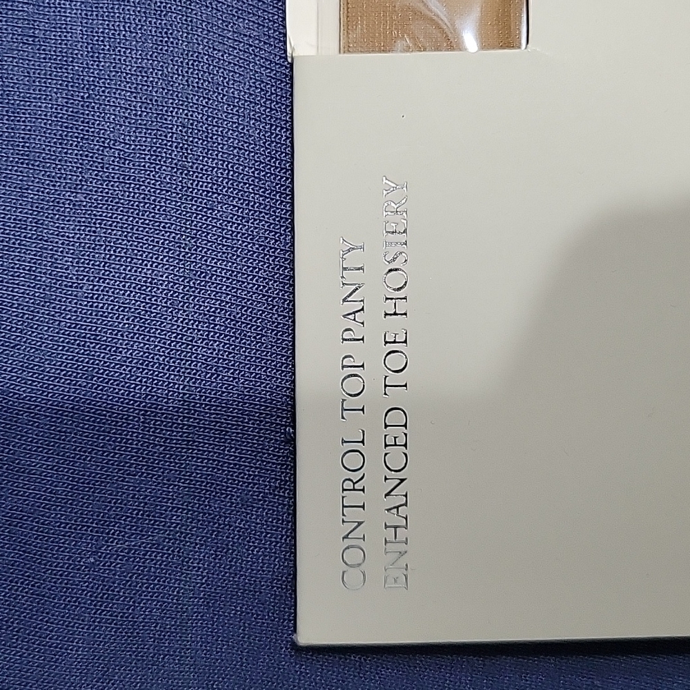 Hosiery - Picture 3 of 4